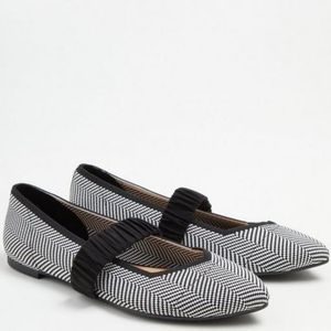 Brand New Torrid Pointed Toe Black Knit Ballet Flats - Size 8W